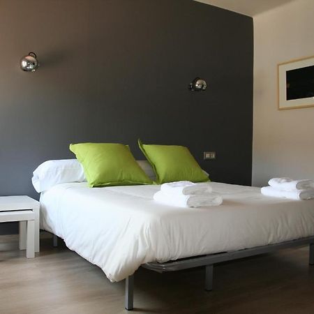 Hostal Totsompops Colera Esterno foto