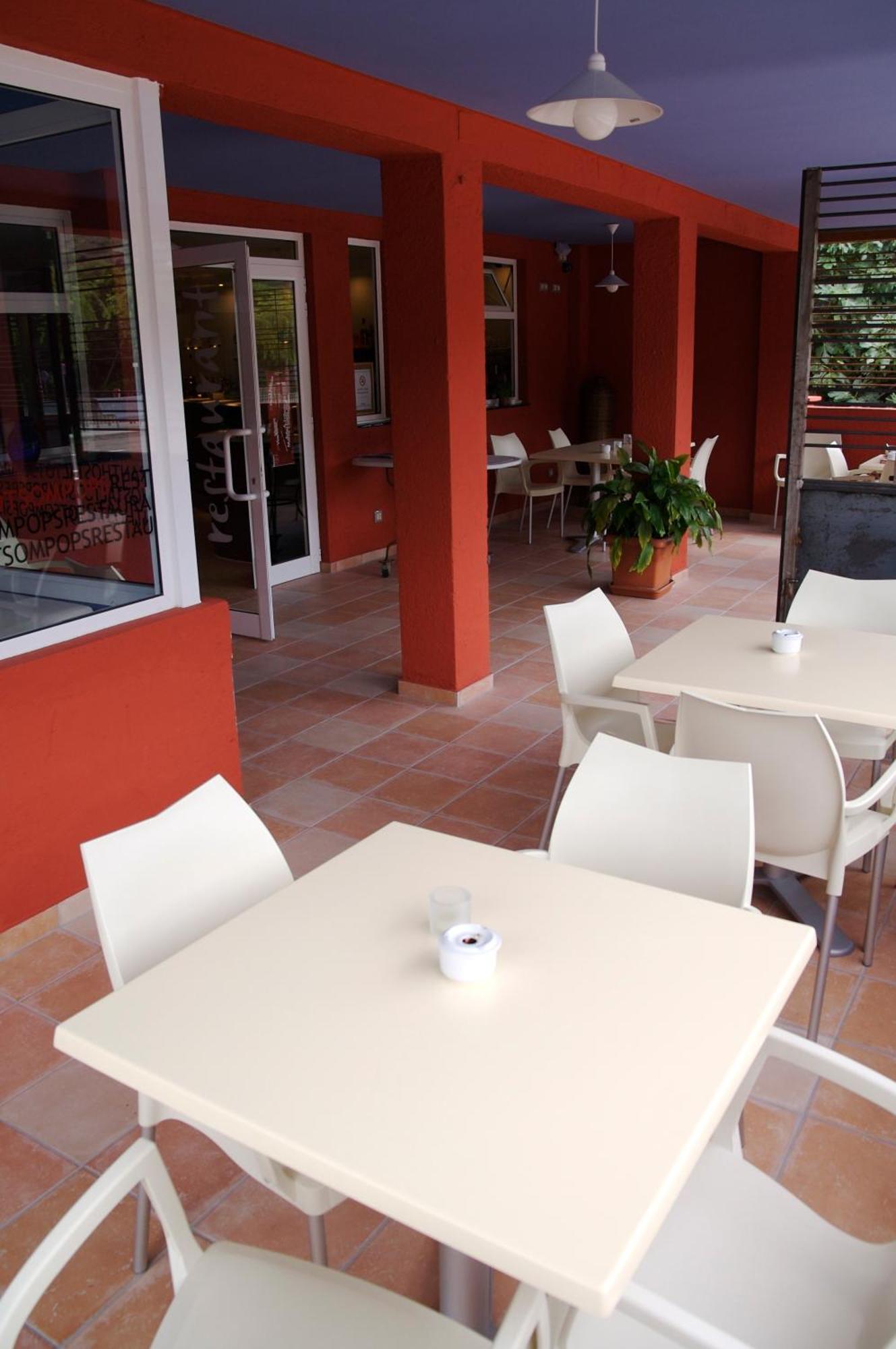 Hostal Totsompops Colera Esterno foto