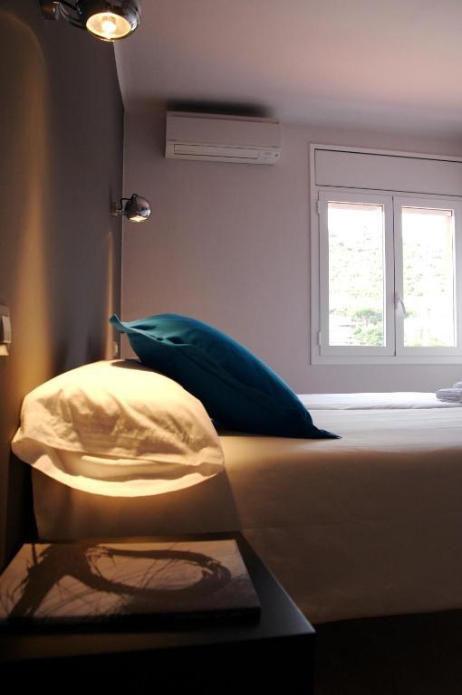 Hostal Totsompops Colera Esterno foto